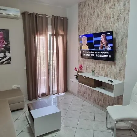 Premium Aparthotel Ofrínion
