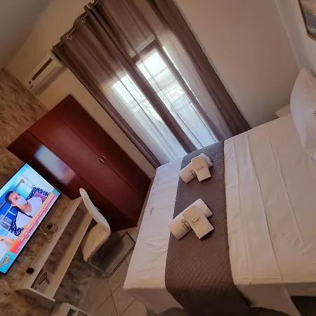 Premium Aparthotel