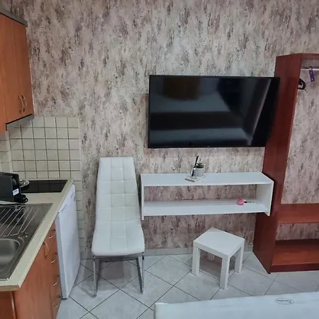 Premium Apartahotel Ofrínion