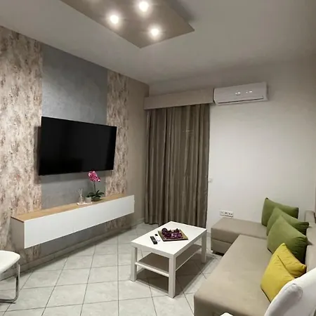 Premium Aparthotel Ofrinion