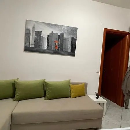 Aparthotel Premium Ofrinion