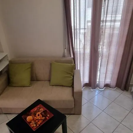 Aparthotel Premium *