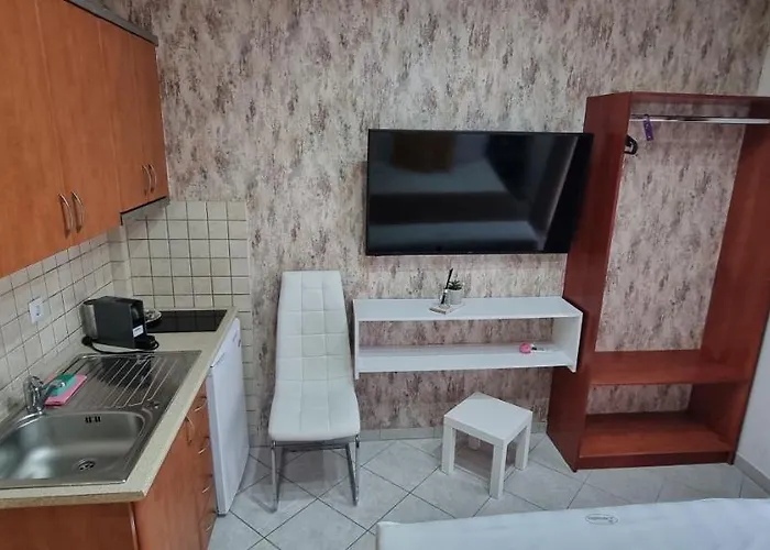 Premium Aparthotel Ofrinion