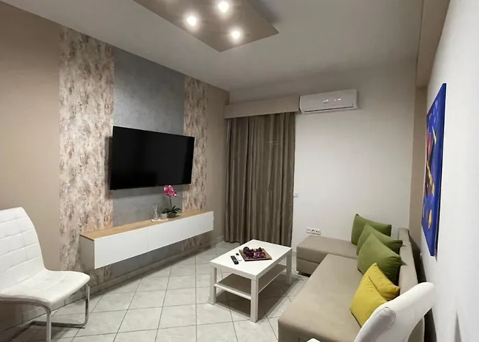 Premium Aparthotel Ofrínion